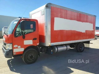 HINO 195