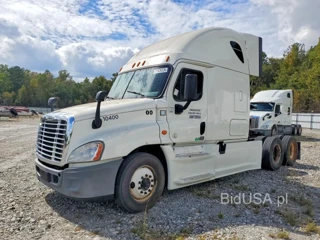 FREIGHTLINER CASCADIA 125
