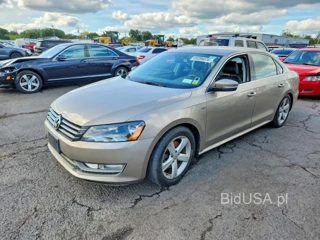 VOLKSWAGEN PASSAT S