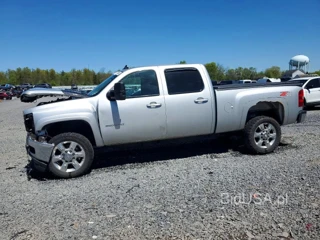 CHEVROLET SILVERADO K2500 HEAVY DUTY LTZ