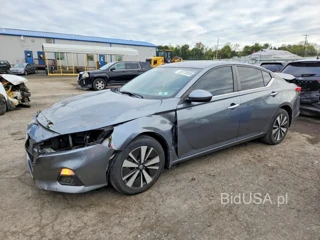 NISSAN ALTIMA SV