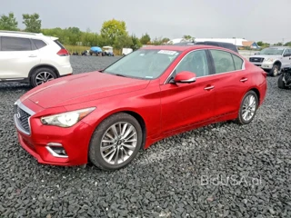 INFINITI Q50 LUXE