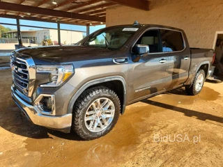 GMC SIERRA K1500 SLT