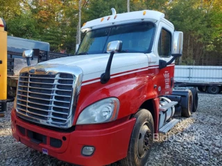 FREIGHTLINER CASCADIA 125