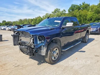 RAM 2500 TRADESMAN