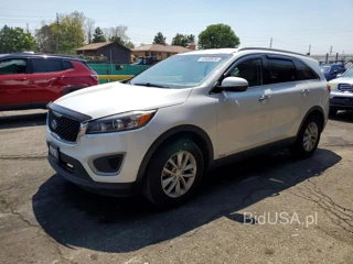 KIA SORENTO LX