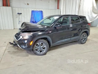 KIA SELTOS LX