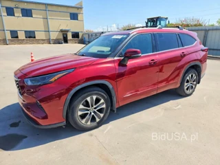 TOYOTA HIGHLANDER XLE