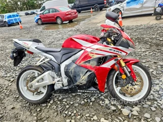 HONDA CBR600 RR