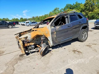 JEEP CHEROKEE LATITUDE PLUS
