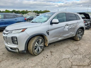 MITSUBISHI OUTLANDER SPORT ES