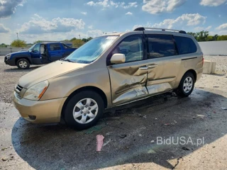 KIA SEDONA LX