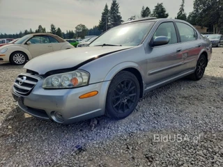NISSAN MAXIMA GXE
