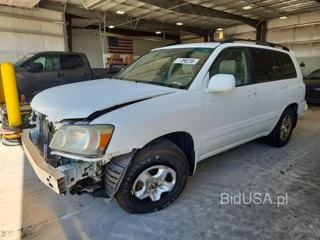 TOYOTA HIGHLANDER BASE