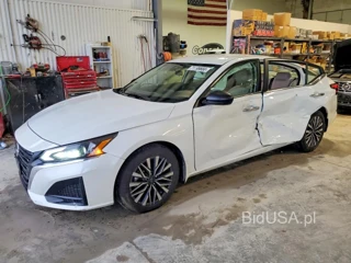 NISSAN ALTIMA SV