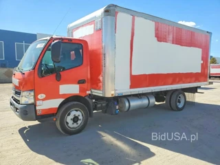 HINO 195