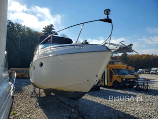 RINKER 270 FIESTA VEE