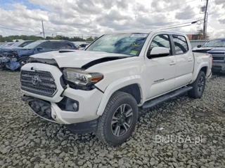 TOYOTA TACOMA TRD SPORT