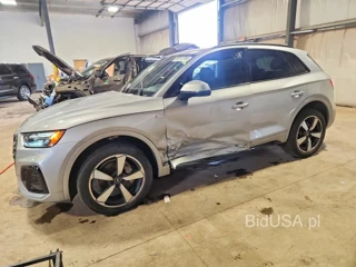 AUDI Q5 PREMIUM PLUS 45