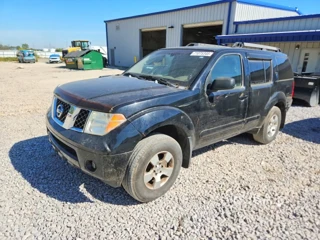 NISSAN PATHFINDER XE
