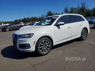 AUDI Q7 PREMIUM PLUS