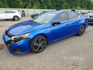NISSAN ALTIMA SR