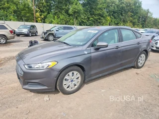 FORD FUSION S