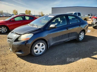 TOYOTA YARIS BASE