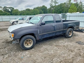 TOYOTA T100 DX