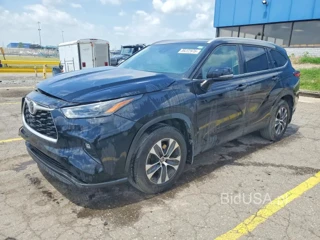 TOYOTA HIGHLANDER XLE