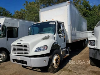 FREIGHTLINER M2