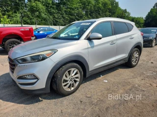HYUNDAI TUCSON SE
