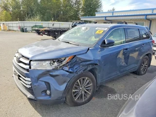 TOYOTA HIGHLANDER XLE