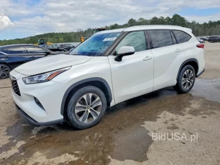 TOYOTA HIGHLANDER XLE