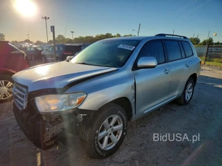 TOYOTA HIGHLANDER BASE