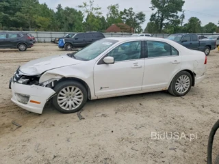 FORD FUSION HYBRID