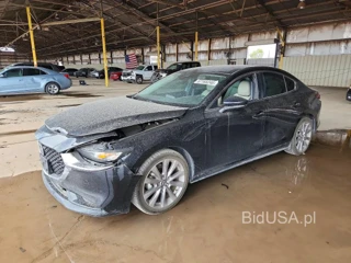 MAZDA 3 PREFERRED