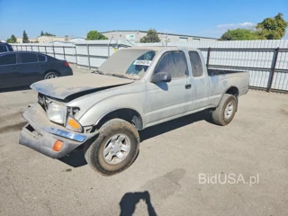 TOYOTA TACOMA XTRACAB PRERUNNER