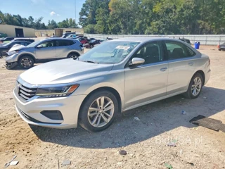 VOLKSWAGEN PASSAT S