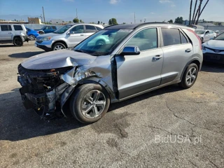 KIA NIRO EX