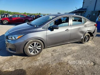 NISSAN VERSA SV