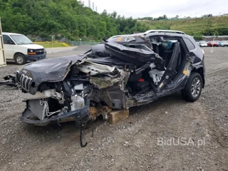 JEEP CHEROKEE LATITUDE PLUS