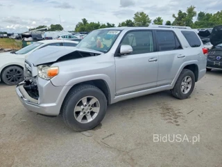 TOYOTA 4RUNNER SR5