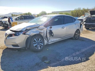 NISSAN VERSA SV