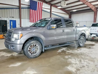 FORD F150 SUPERCREW