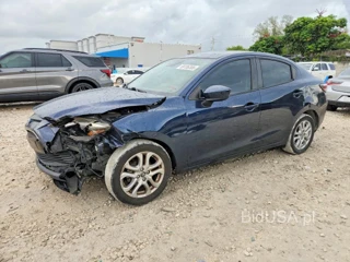 TOYOTA YARIS IA BASE
