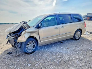 CHRYSLER TOWN & COUNTRY LIMITED