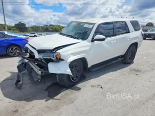 TOYOTA 4RUNNER SR5