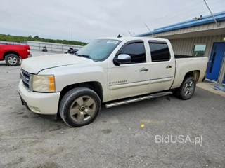 CHEVROLET SILVERADO C1500 LTZ