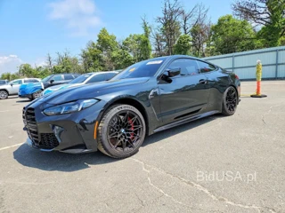 BMW M4 COMPETITION